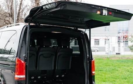 Mercedes-Benz V-Класс, 2019 год, 6 800 000 рублей, 22 фотография