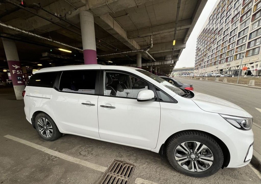KIA Carnival, 2019 год, 3 399 000 рублей, 2 фотография