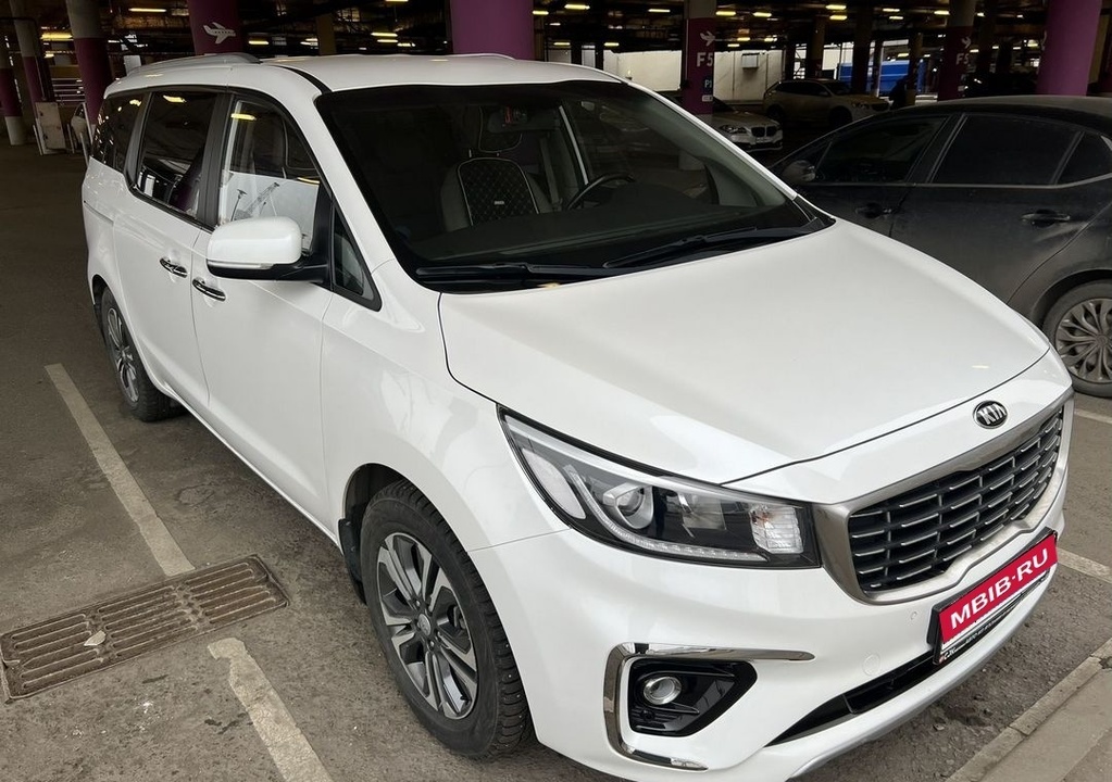 KIA Carnival, 2019 год, 3 399 000 рублей, 3 фотография