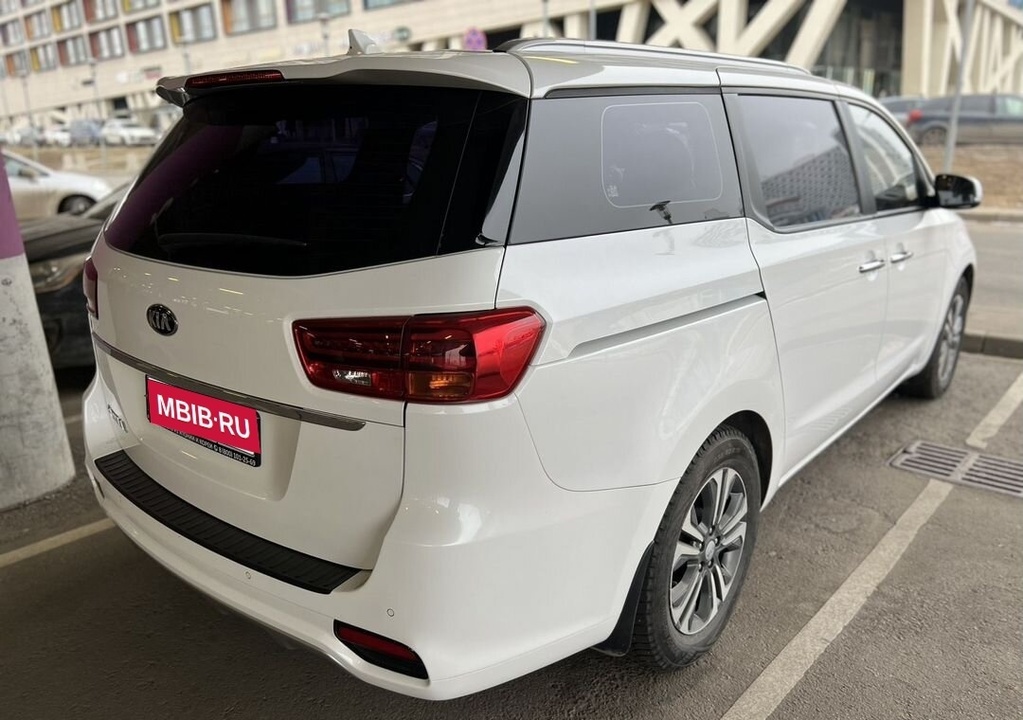 KIA Carnival, 2019 год, 3 399 000 рублей, 8 фотография