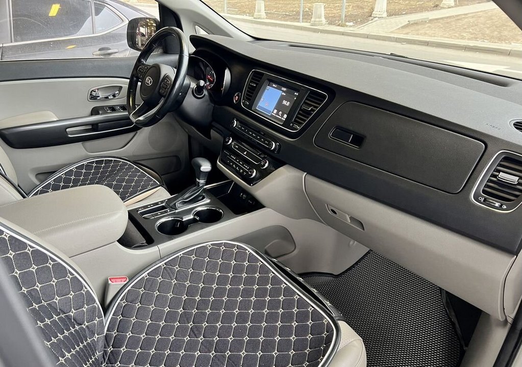 KIA Carnival, 2019 год, 3 399 000 рублей, 10 фотография