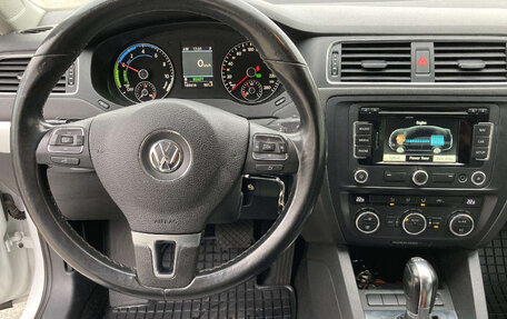 Volkswagen Jetta VI, 2013 год, 900 000 рублей, 9 фотография