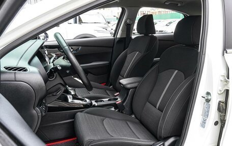 KIA Cerato IV, 2019 год, 1 780 000 рублей, 10 фотография