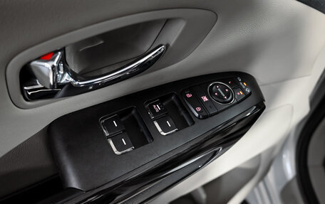 KIA Carnival III, 2019 год, 3 275 000 рублей, 12 фотография