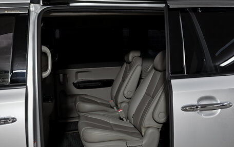 KIA Carnival III, 2019 год, 3 275 000 рублей, 25 фотография