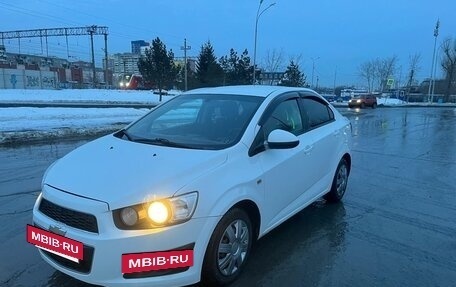 Chevrolet Aveo III, 2012 год, 582 000 рублей, 2 фотография