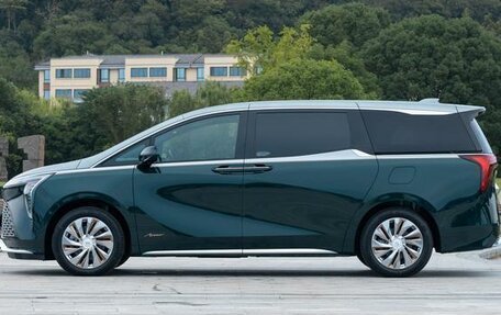 Buick GL8, 2025 год, 13 150 000 рублей, 4 фотография