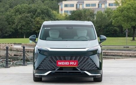 Buick GL8, 2025 год, 13 150 000 рублей, 2 фотография