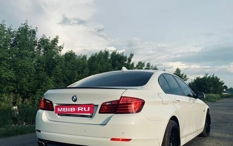 BMW 5 серия, 2011 год, 1 675 000 рублей, 4 фотография