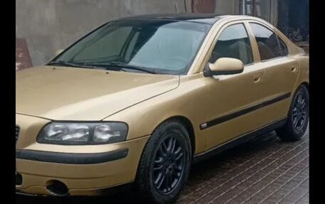 Volvo S60 III, 2002 год, 400 000 рублей, 1 фотография