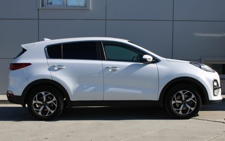 KIA Sportage IV рестайлинг, 2021 год, 1 929 000 рублей, 4 фотография