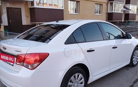 Chevrolet Cruze II, 2013 год, 835 000 рублей, 5 фотография