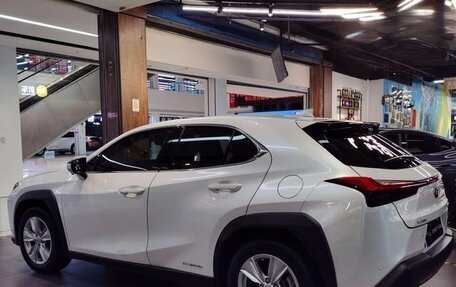 Lexus UX I, 2021 год, 2 450 200 рублей, 4 фотография