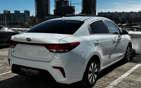 KIA Rio IV, 2018 год, 1 150 000 рублей, 4 фотография