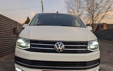 Volkswagen Caravelle T6 рестайлинг, 2018 год, 4 650 000 рублей, 4 фотография