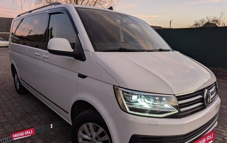 Volkswagen Caravelle T6 рестайлинг, 2018 год, 4 650 000 рублей, 2 фотография