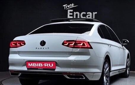 Volkswagen Passat B8 рестайлинг, 2022 год, 2 335 000 рублей, 4 фотография