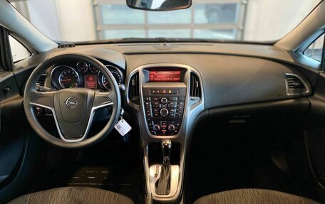 Opel Astra J, 2013 год, 995 000 рублей, 9 фотография