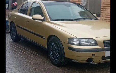 Volvo S60 III, 2002 год, 400 000 рублей, 3 фотография