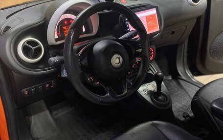 Smart Fortwo III, 2018 год, 1 200 000 рублей, 5 фотография
