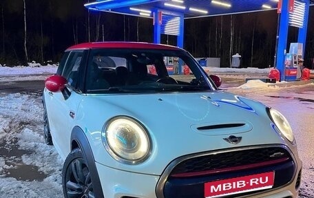 MINI Hatch, 2017 год, 2 550 000 рублей, 1 фотография