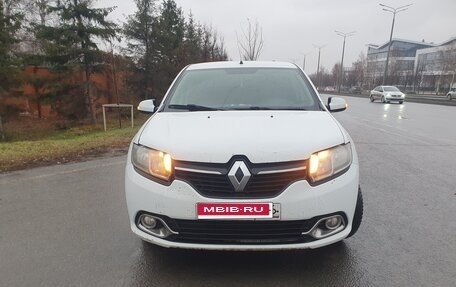 Renault Logan II, 2018 год, 499 000 рублей, 3 фотография