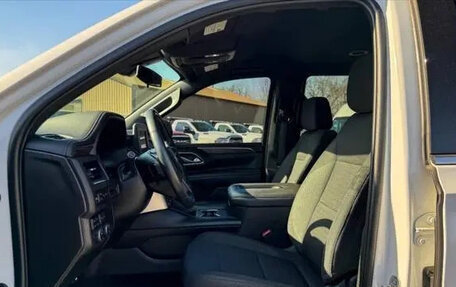 Chevrolet Tahoe IV, 2022 год, 5 955 000 рублей, 10 фотография