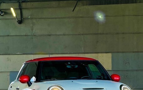 MINI Hatch, 2017 год, 2 550 000 рублей, 13 фотография