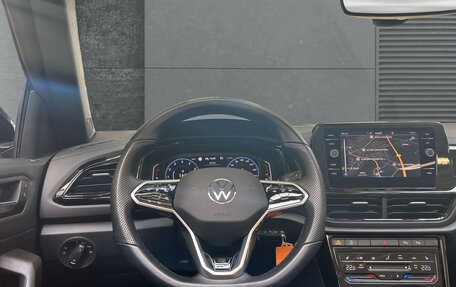 Volkswagen T-Roc I, 2022 год, 4 090 000 рублей, 9 фотография