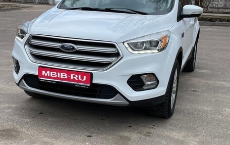 Ford Kuga III, 2017 год, 1 520 000 рублей, 7 фотография