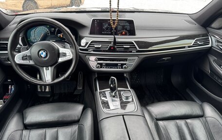 BMW 7 серия, 2017 год, 4 300 000 рублей, 4 фотография