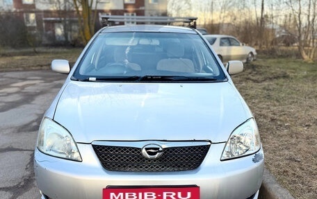 Toyota Corolla, 2004 год, 260 000 рублей, 5 фотография