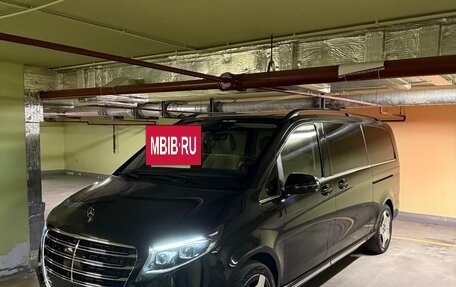 Mercedes-Benz V-Класс, 2025 год, 18 000 000 рублей, 2 фотография