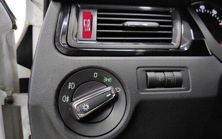 Skoda Rapid I, 2015 год, 1 080 000 рублей, 20 фотография