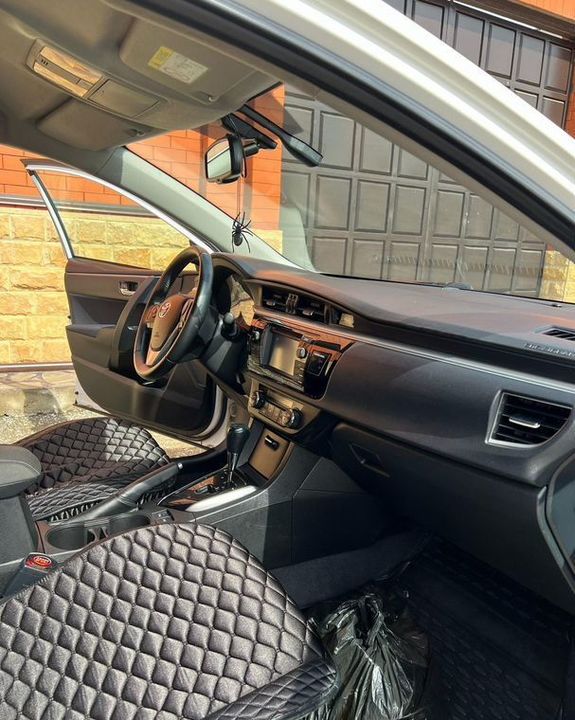 Toyota Corolla, 2014 год, 1 320 000 рублей, 5 фотография