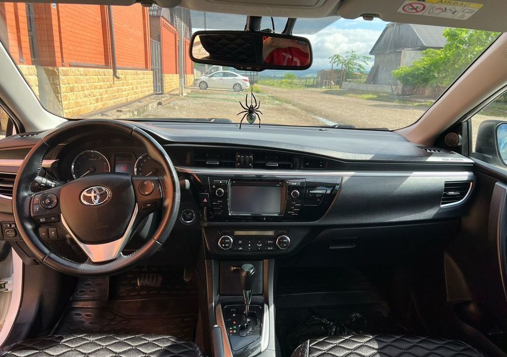 Toyota Corolla, 2014 год, 1 320 000 рублей, 4 фотография