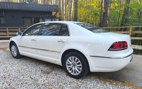 Volkswagen Phaeton I рестайлинг, 2014 год, 2 570 000 рублей, 4 фотография