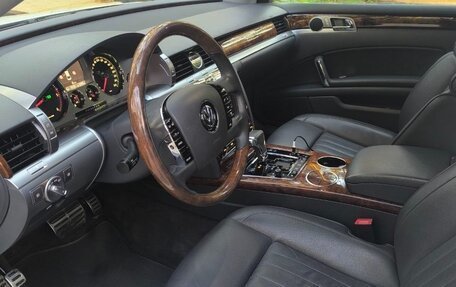 Volkswagen Phaeton I рестайлинг, 2014 год, 2 570 000 рублей, 12 фотография