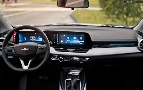 Chevrolet Monza, 2024 год, 1 690 000 рублей, 7 фотография