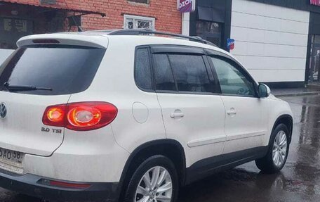 Volkswagen Tiguan I, 2011 год, 1 040 000 рублей, 4 фотография