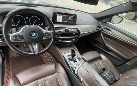 BMW 5 серия, 2018 год, 4 000 000 рублей, 11 фотография