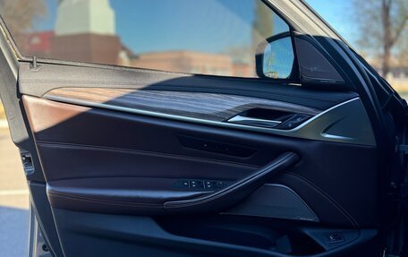 BMW 5 серия, 2018 год, 4 000 000 рублей, 28 фотография