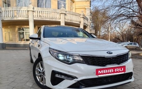 KIA Optima IV, 2020 год, 2 300 000 рублей, 9 фотография