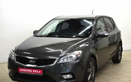 KIA cee'd I рестайлинг, 2010 год, 710 000 рублей, 1 фотография