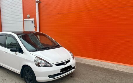 Honda Fit III, 2003 год, 560 000 рублей, 1 фотография