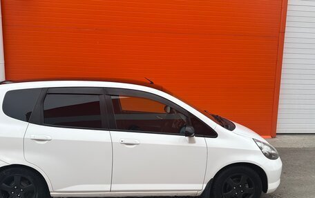 Honda Fit III, 2003 год, 560 000 рублей, 7 фотография