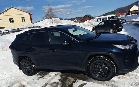 Toyota RAV4, 2019 год, 3 100 000 рублей, 4 фотография