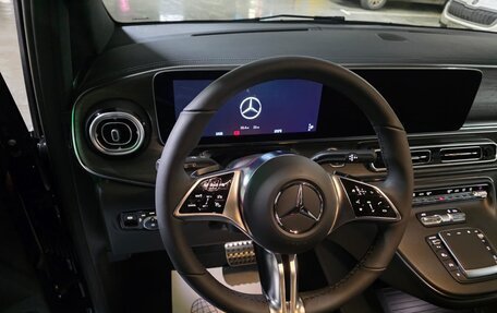 Mercedes-Benz V-Класс, 2024 год, 15 980 000 рублей, 7 фотография