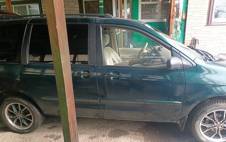 Mazda MPV II, 2002 год, 800 000 рублей, 1 фотография