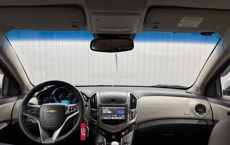 Chevrolet Cruze II, 2013 год, 927 000 рублей, 9 фотография